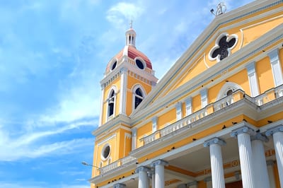 Nicaragua — Land of lakes, volcanoes & colonial cities